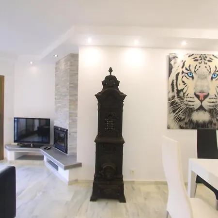 Apartamento Beachside With Jacuzzi & Pool *